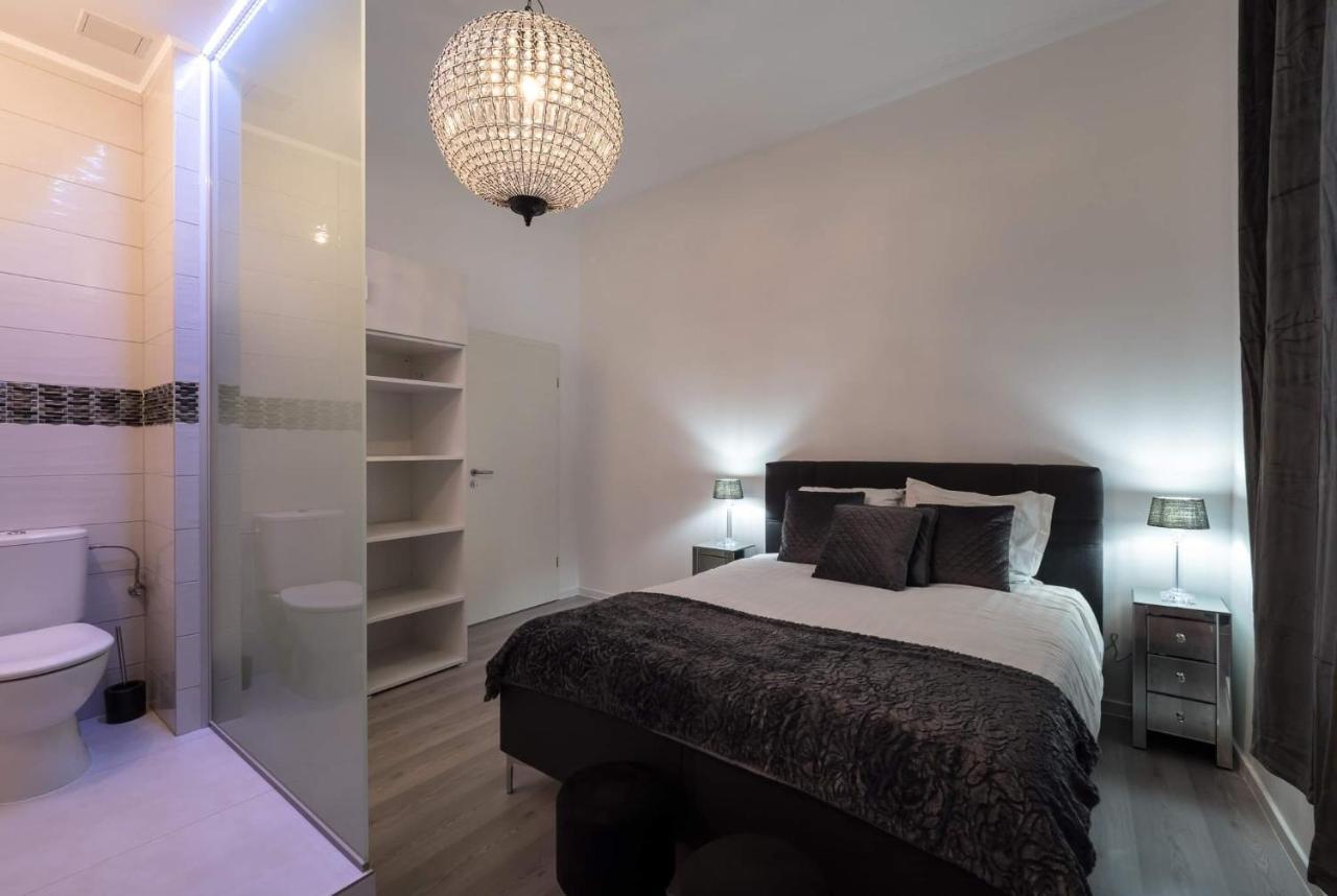 Executive Double With En-suite In Rue Trevires R3 Gasthof